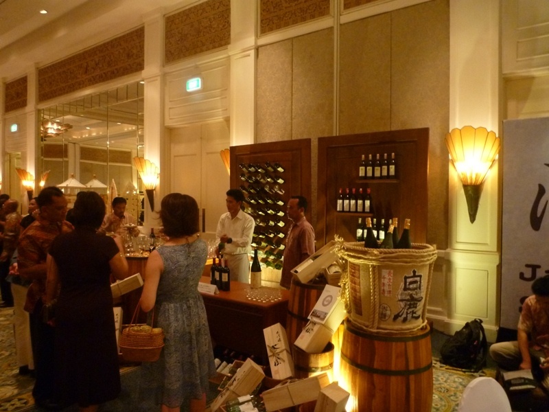 日本酒・国産ワインを紹介するコーナー